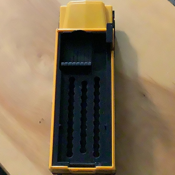 Vintage Crayola School Bus - Picture 6 of 6